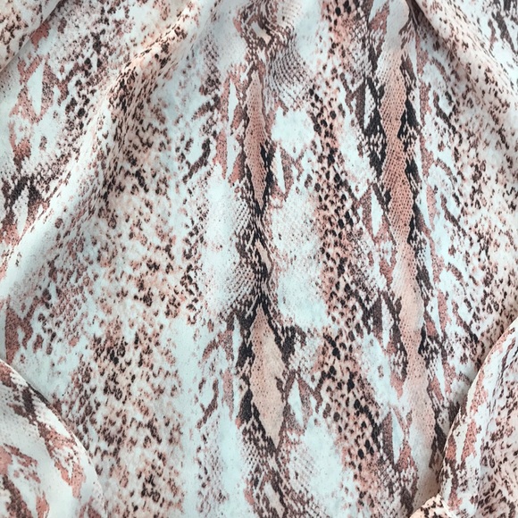 Blouse - Picture 3 of 3